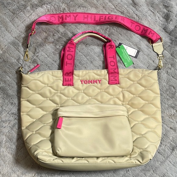 Tommy Hilfiger Tote - Picture 1 of 8